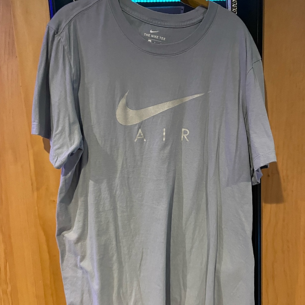 Mens nike t-shirt